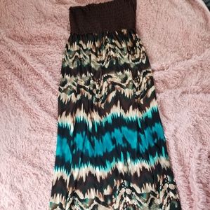 Super cute maxi dress